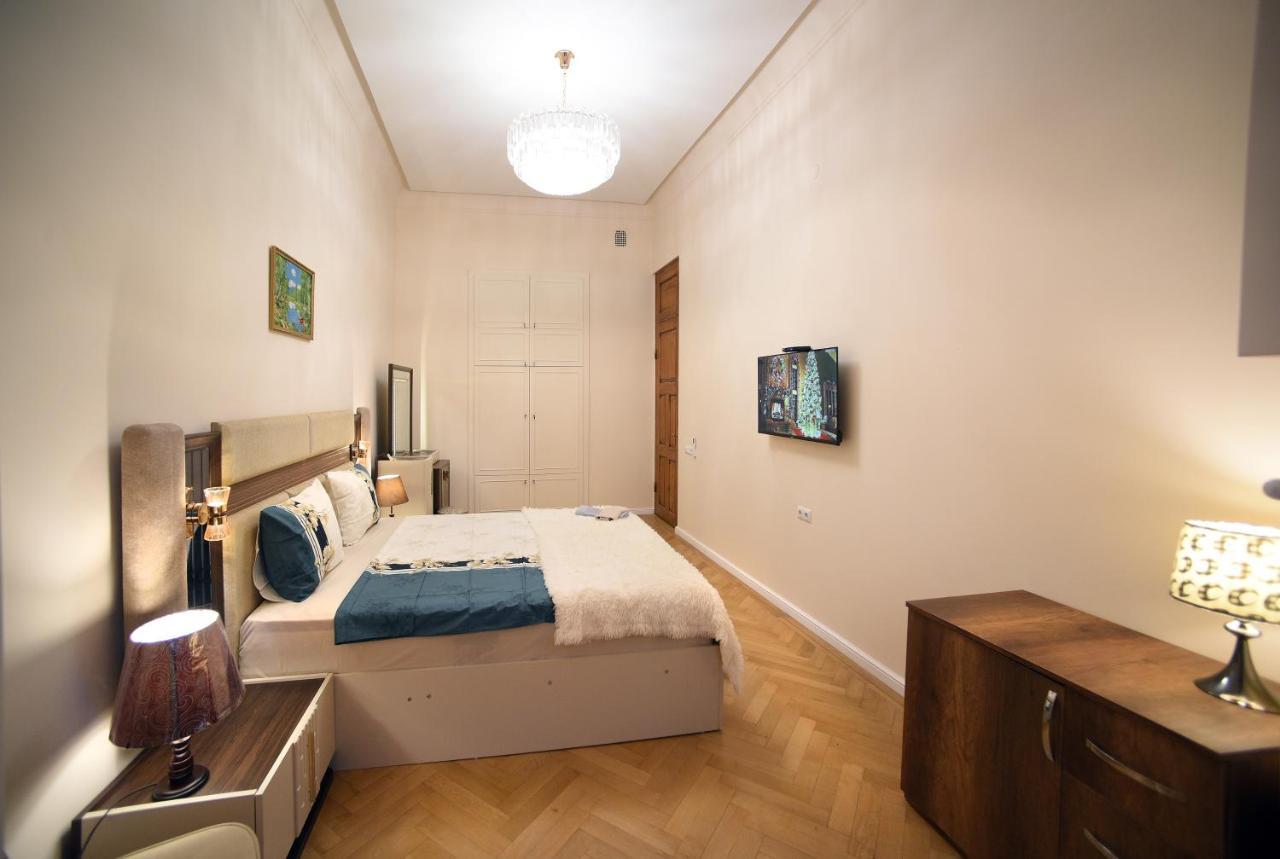 City Lux Hotel Tbilisi Exterior foto