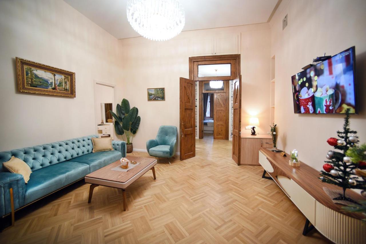 City Lux Hotel Tbilisi Exterior foto