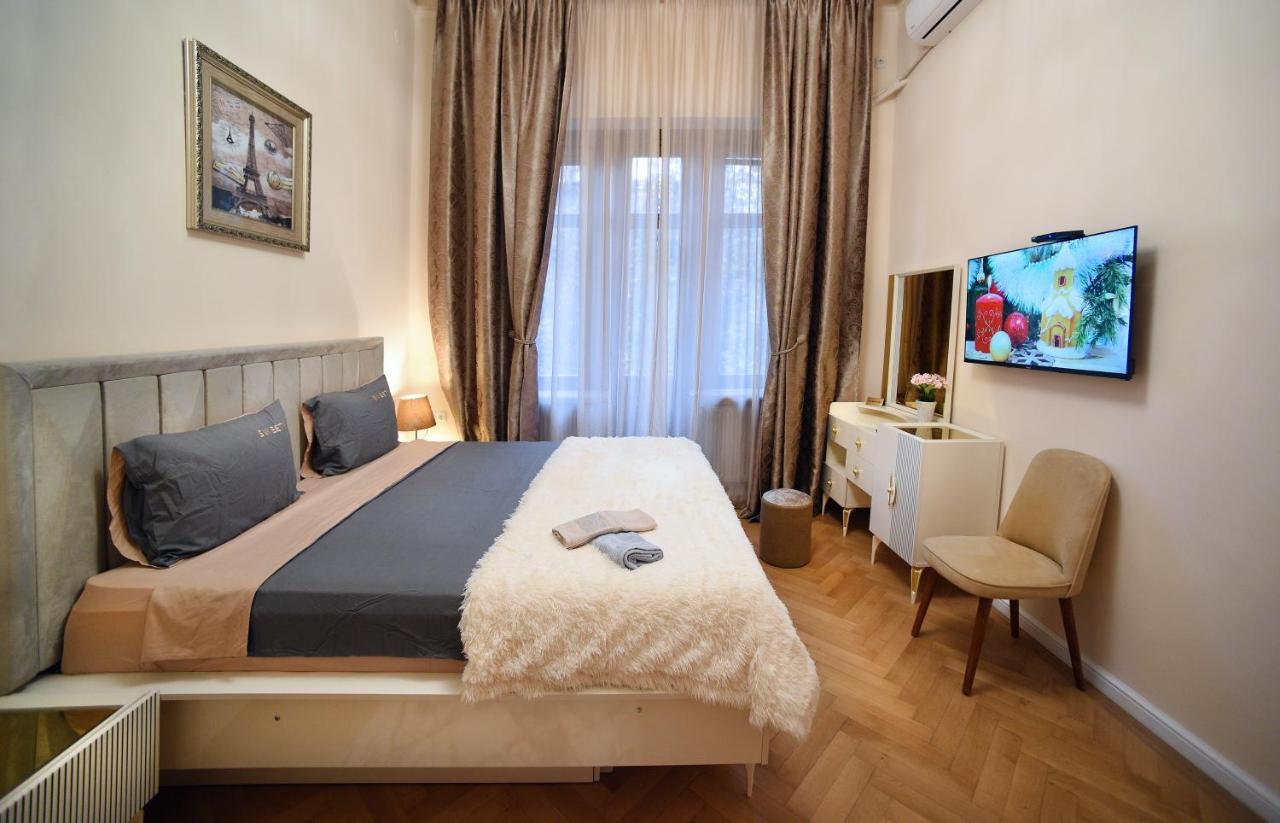 City Lux Hotel Tbilisi Exterior foto